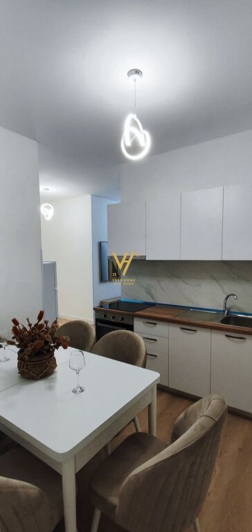 VENDESI APPARTAMENTO 1+1+BLK IN VIA KAVAJES 70.000 LEKE