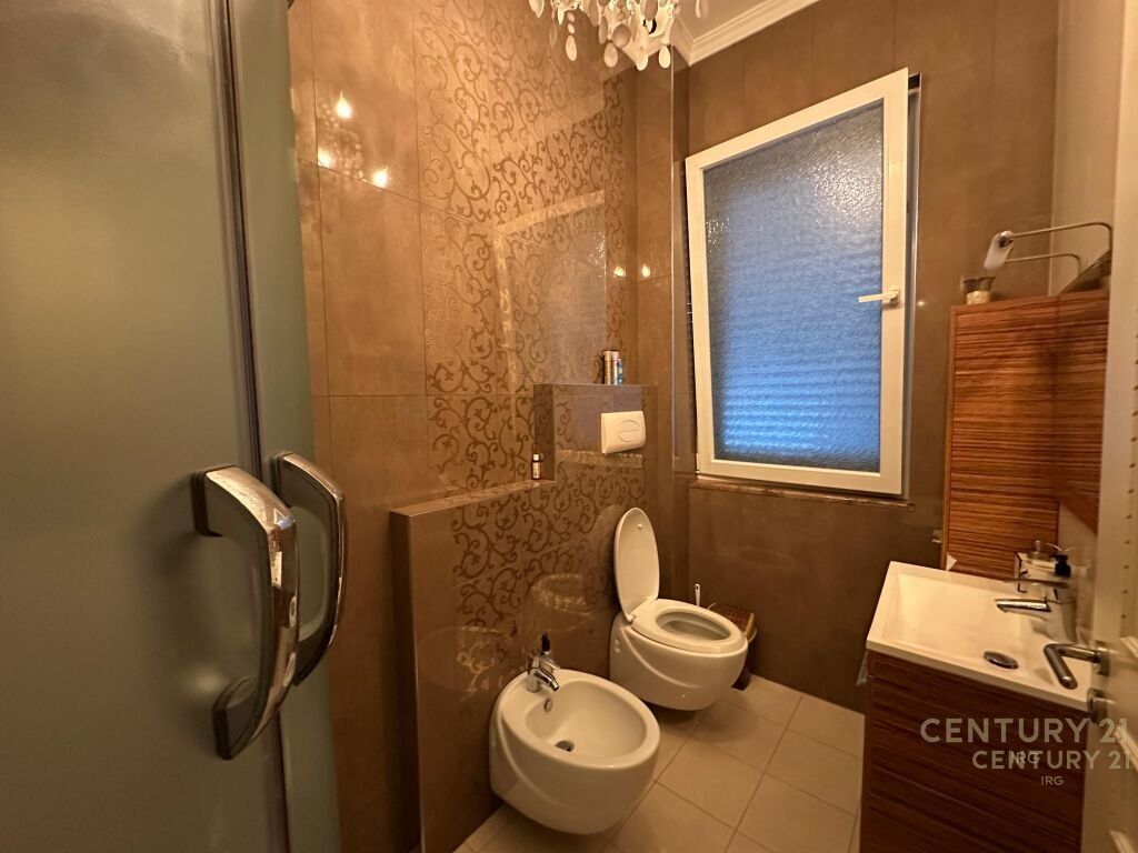 Vile unike per shitje ne Rezidencen Qetesia, Qerret!