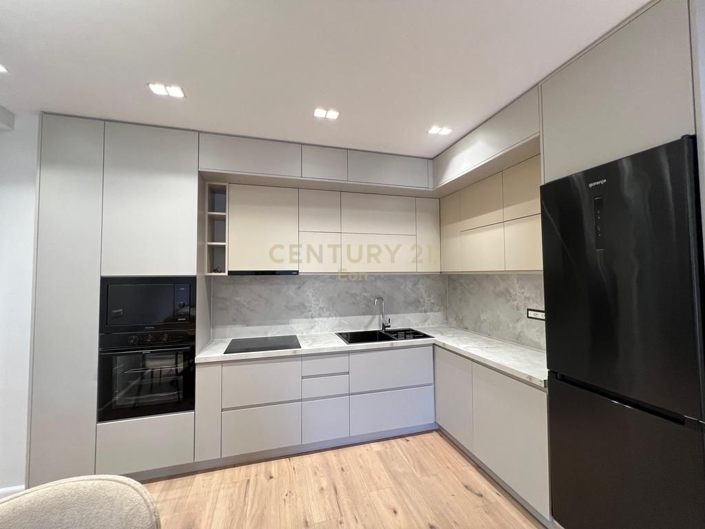 Qera, Apartament Luxury, 2+1+2, Spitalle, Durres !