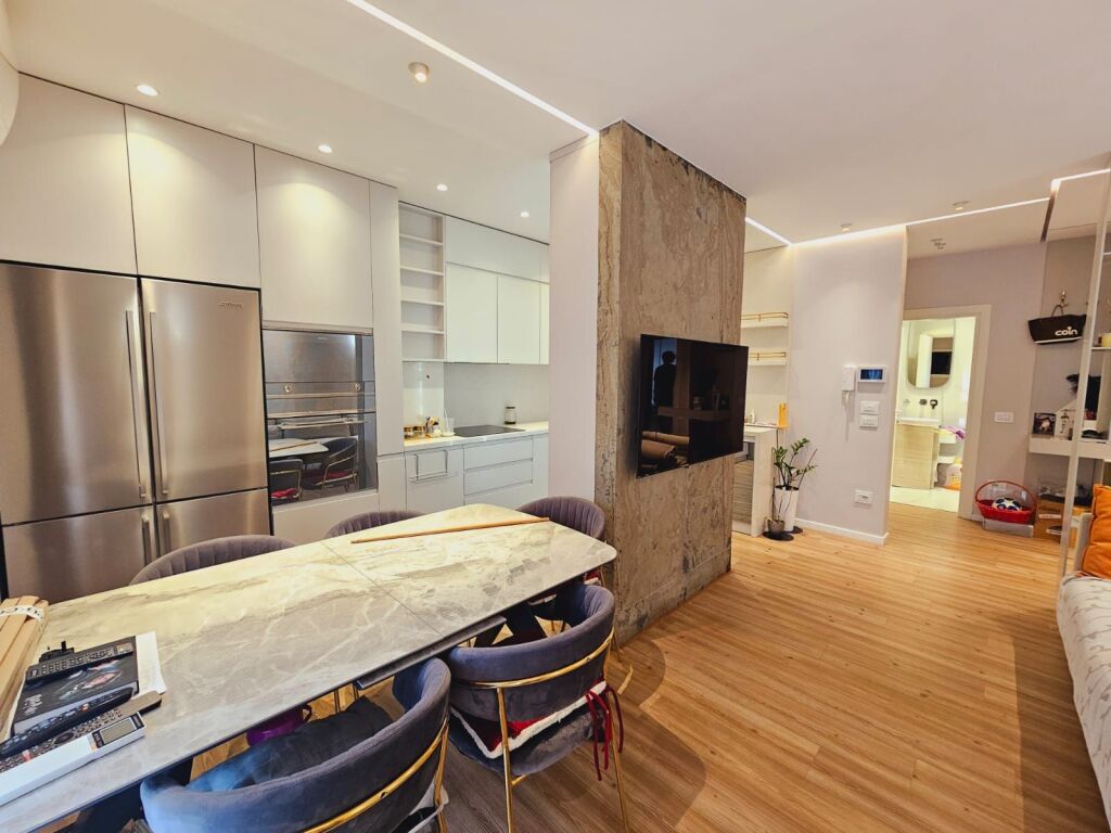 For Rent: 2+1+2wc ( PAZARI I RI )* 📍 *950€* - k5, Elevator. - Super Investment **60k€ Cost - with Architect | Modern Furnishing, Electro A++ & PARQUET