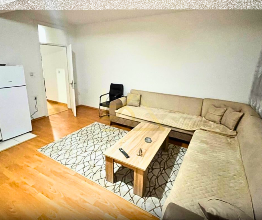 Shitet Papafingo – Prishtinë, Kosovë