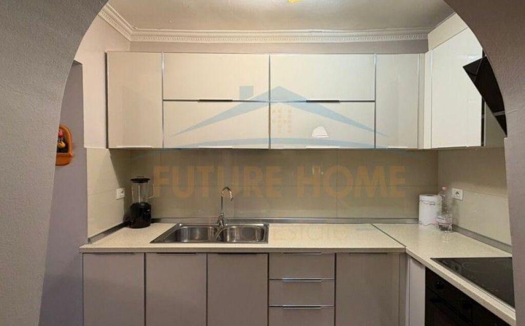 For sale, Apartment 2+1, 21 Dhjetori