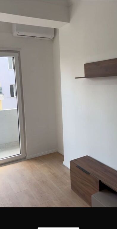 Appartamento in affitto 2+1+2+posto auto