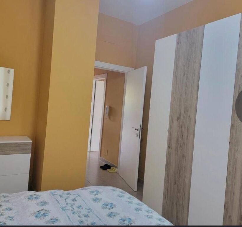 Apartament me qera 1+1 - 📍Rruga Kavajes, prane kompleksit Delijorgji