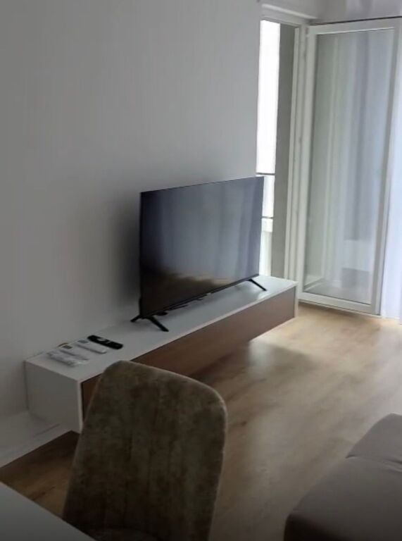 Apartament 2+1 me qira +parkim