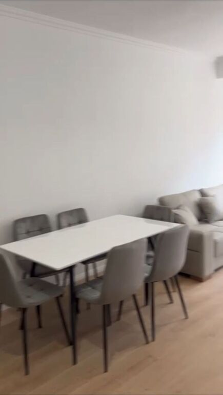 Appartamento in affitto 2+1+2+posto auto