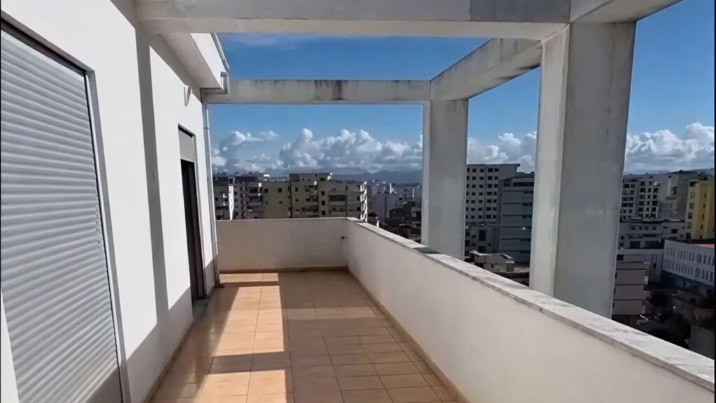 Shitet Apartament me Terracë Panorame | 160m² | Potencial i Shkëlqyeshëm