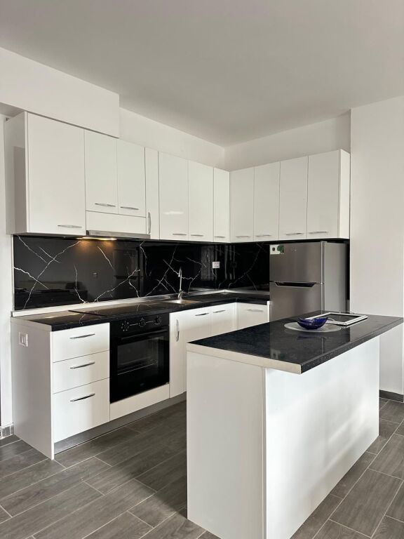 SHITET APARTAMENT 1+1 GOLEM, DURRES