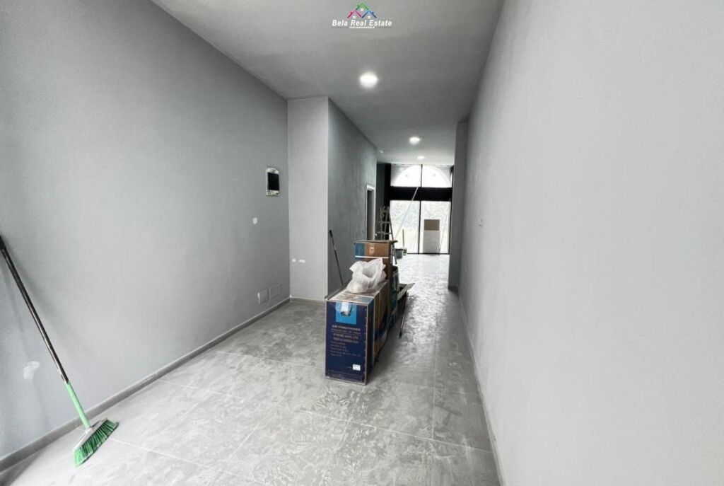 Zyre Me Qera Tek River Residence (ID BZ2870) Tirane