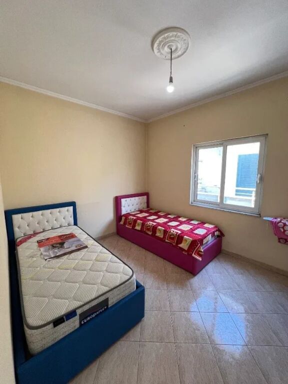 Yzberisht, for rent entrance 2+1