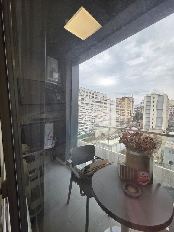 SHITET BIZNES DERMO-ESTETIK MBRAPA KOMPLEKSIT SQUARE 21 10,000 €