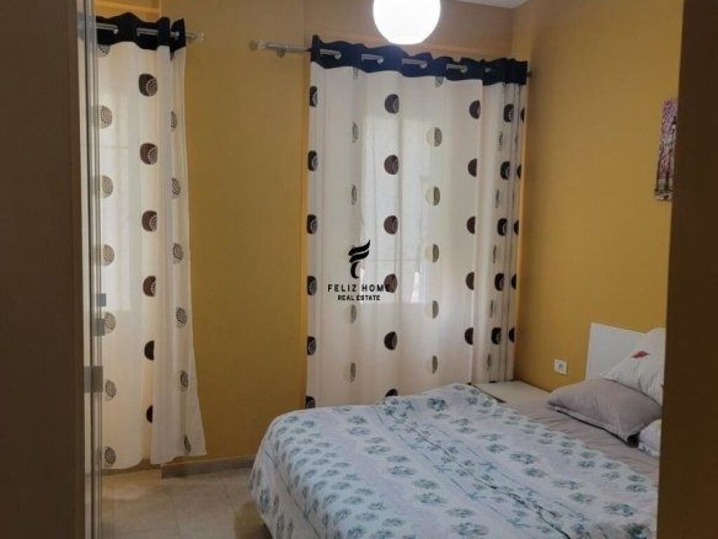 APARTAMENT ME QERA 1+1 RRUGA E KAVAJES 55.000 LEKE FH-64650