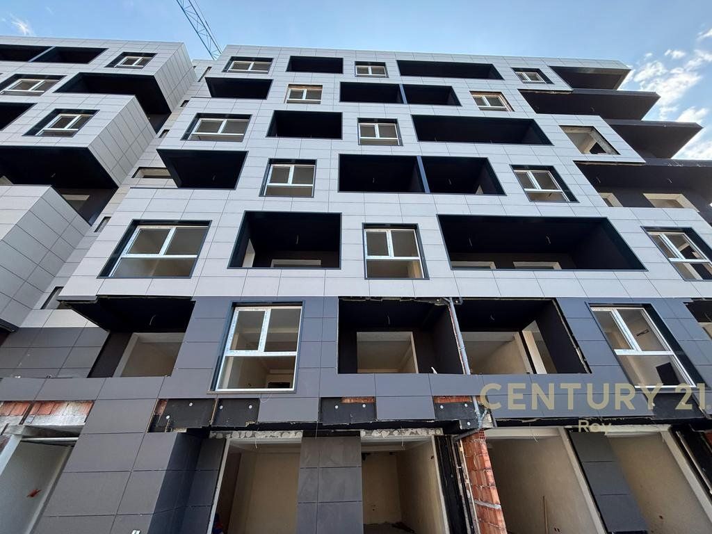 Apartament 1+1 Në Shitje në Mali i Robit, Durrës - 112,448€ | 70.28 m²