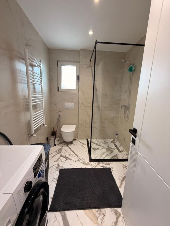 APARTAMENT 1+1 + 2 TUALETE + BALLKON -PËR QIRA 🏡