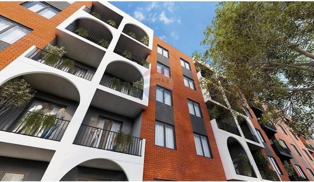 Apartment 2+1+2 for Sale in Paskuqan