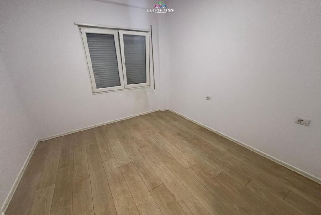 Zyre Me Qera 2+1 Tek Rruga e Kosovareve ( ID BZ2865) Tirane