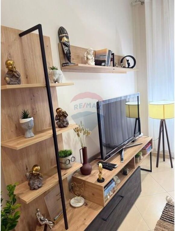 Appartamento 1+1 in affitto in Via Kavaja!