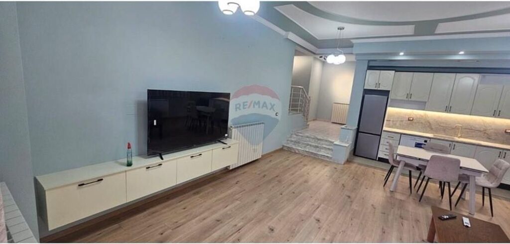 Private house - For Rent - Idriz Dollaku Street, Tirana