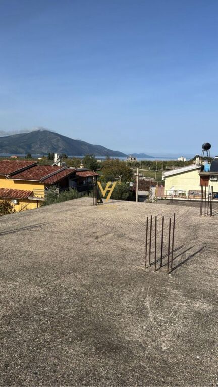 SHITET GODINE DY KATESHE NE ORIKUM 235.000 EURO