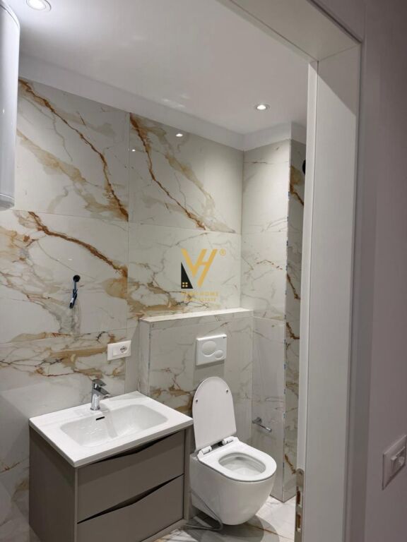 OFFICE 60 M2 FOR RENT NEAR THE TRAIN STATION 750 EURO