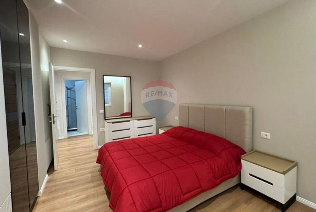 APARTAMENT 2+1 PER SHITJE TEK DONIKA CENTER ID: 530281026-1270