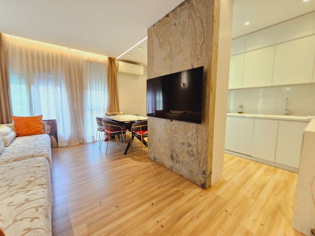 For Rent: 2+1+2wc ( PAZARI I RI )* 📍 *950€* - k5, Elevator. - Super Investment **60k€ Cost - with Architect | Modern Furnishing, Electro A++ & PARQUET