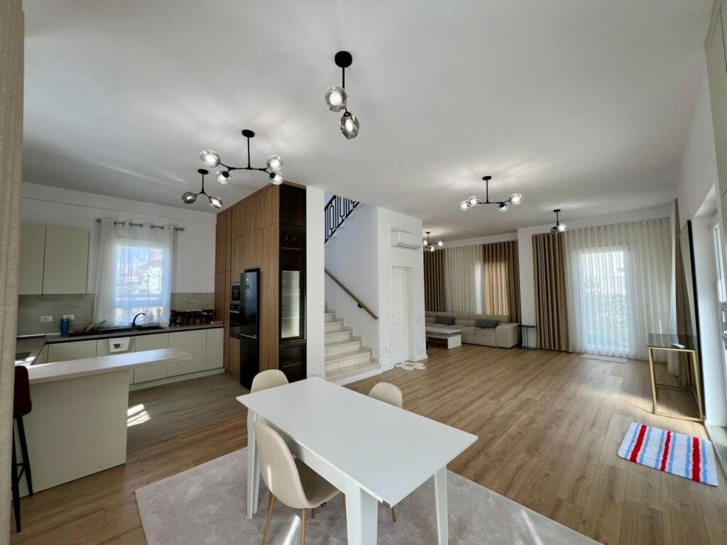 3-storey villa for rent, “Rezidenca Vilat Lule”, Mjull Bathore