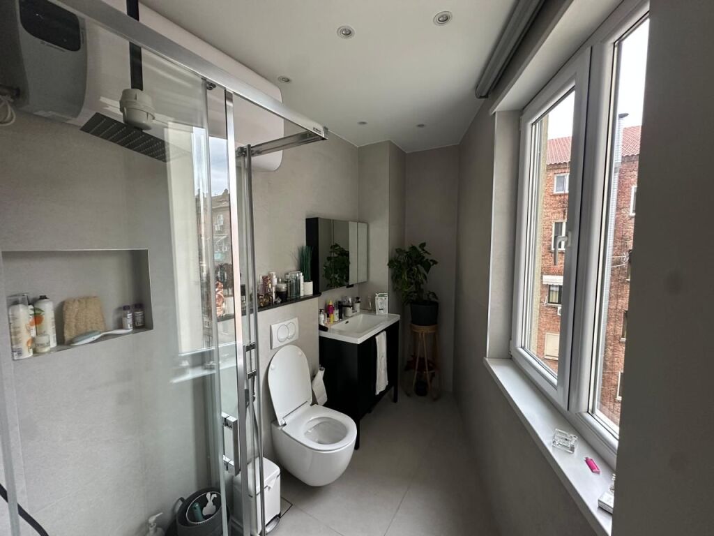 🏠 Jepet me qira apartament 2+1+2 📍Shallvaret