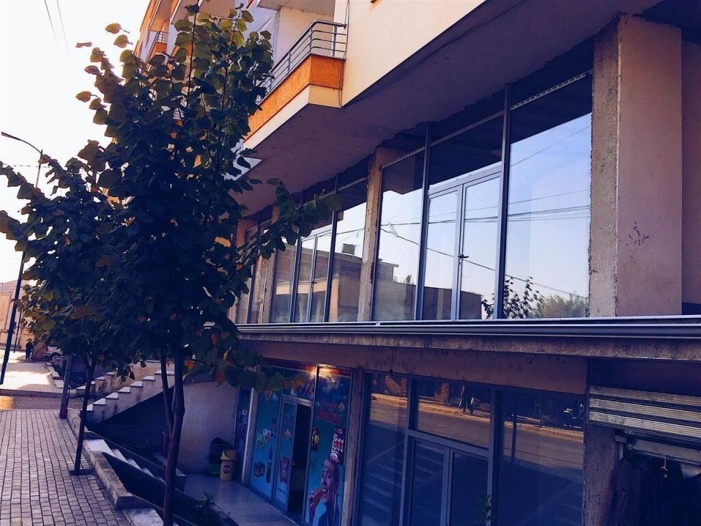 for rent apartment 2+1 3rd floor, 110 m² (near Rremes Cafe, Faik Kulla Street - 30,000 ALL/month / Couples preferred) Tirana, for rent apartment 2+1 3rd floor, 110 m² (near Rremes Cafe, Faik Kulla Street - 30,000 ALL/month / Couples preferred)