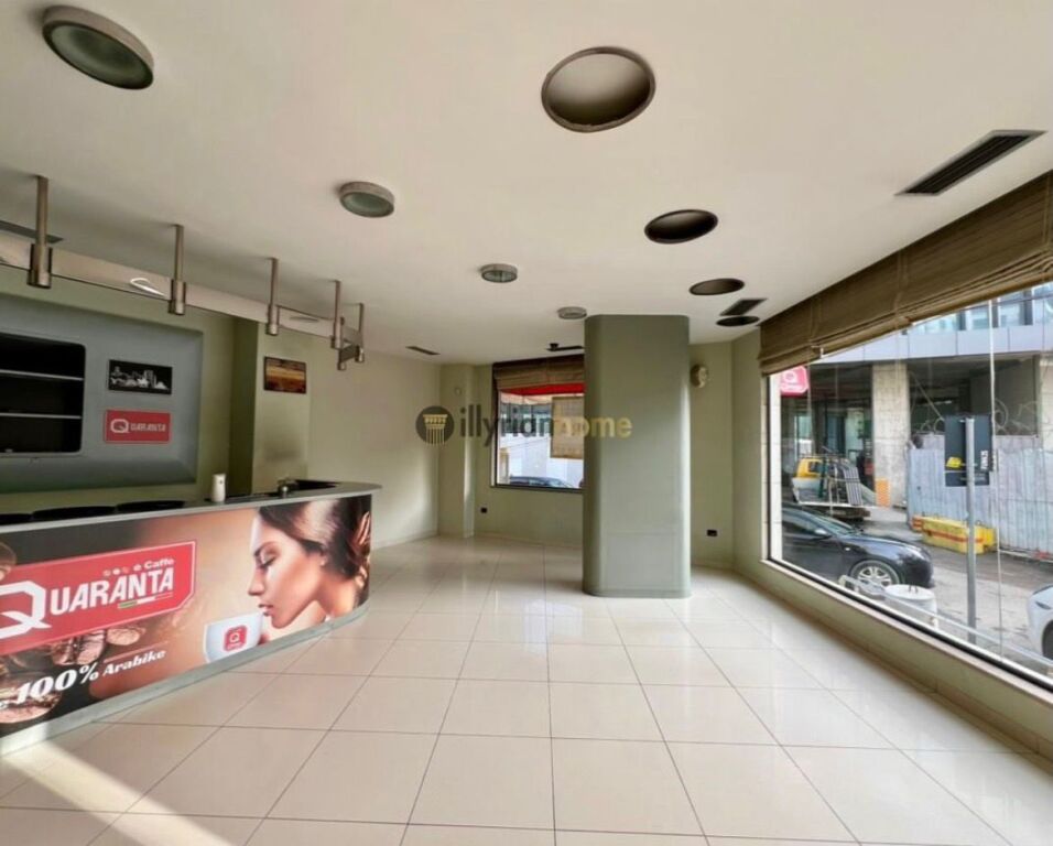 SUPER Ambient Biznesi me Qira, Sheshi Skenderbej.