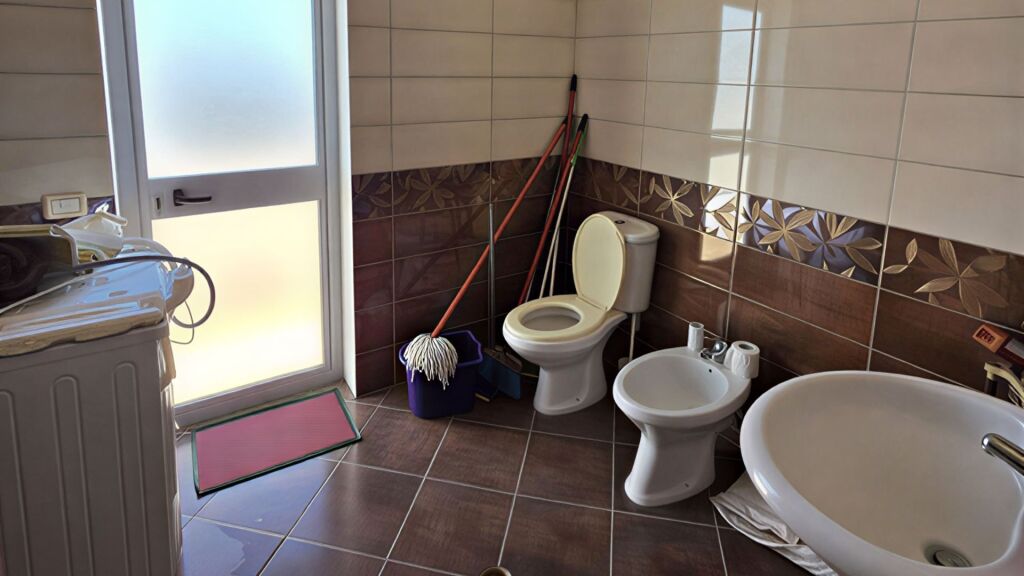 Shitet Apartament me Terracë Panorame | 160m² | Potencial i Shkëlqyeshëm