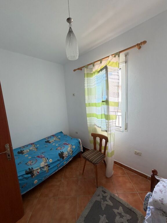 Shitet super apartament me pamje të plotë nga deti! 🌊