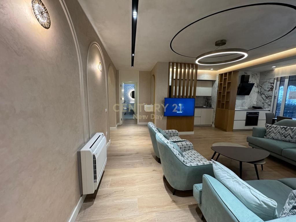 APPARTAMENTO 2+1+2T IN VENDITA A MALIN E ROBIT!