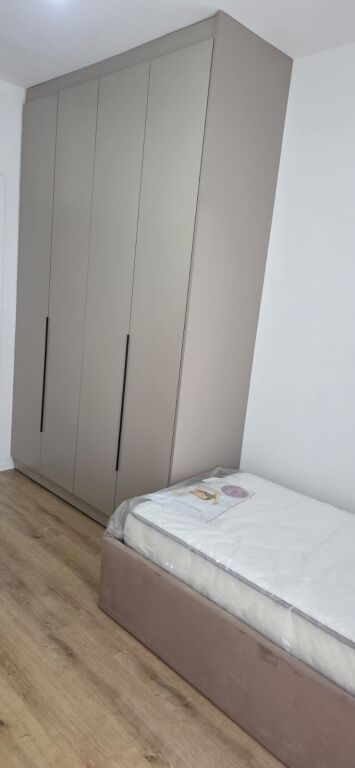 Apartament 2+1 per qira tek Univers City