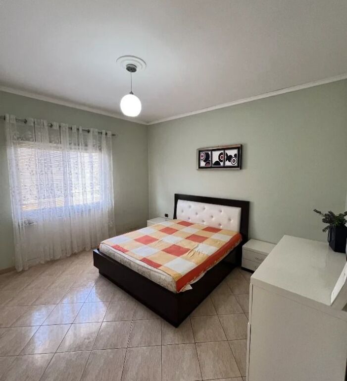 Rent | Private house 2 + 1 | Yzberisht | 400 €/month