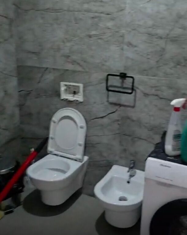 Apartament 2+1 me qira +parkim