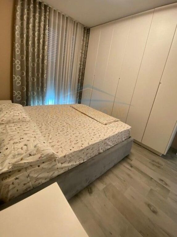 Affitto, Appartamento 1+1+Posto Auto, "Sofia Residence", Tirana