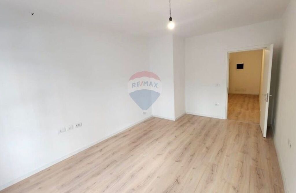 Apartament 2+1+2 Për Shitje ,Kopshti Zoologjik ID: 530601003-178