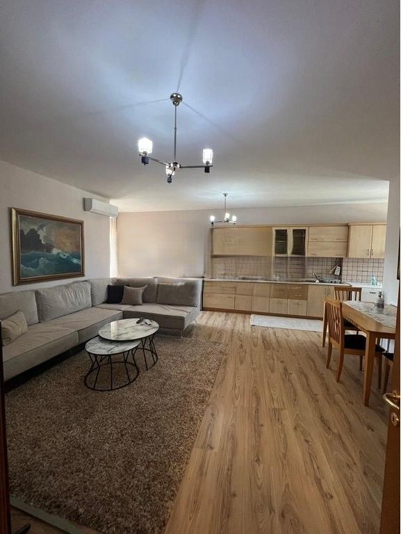 AFFITTO APPARTAMENTO 1+1, AMBASCIATA AMERICANA! 600 € /Mese