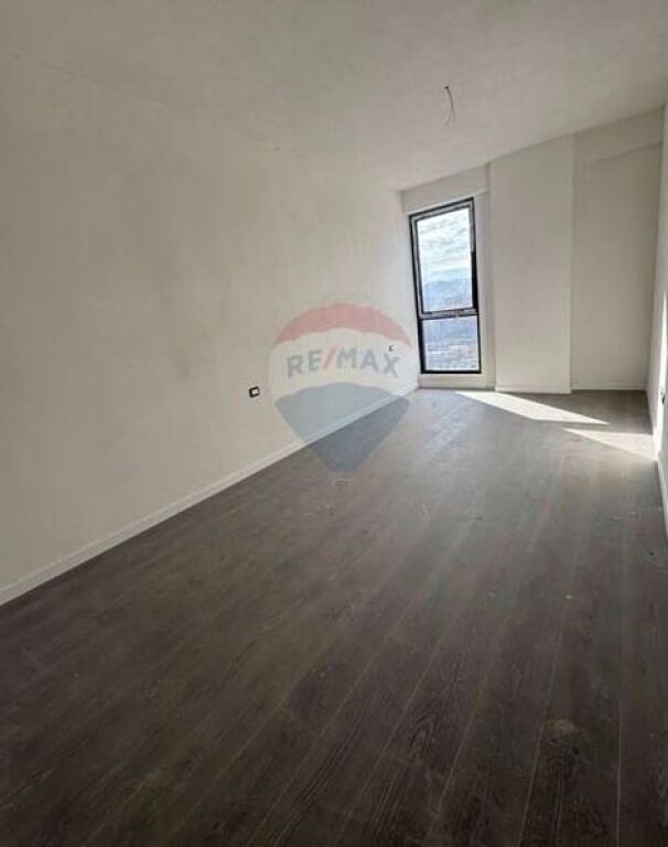 Apartament 3+1+2 +post parkimi Ish F.avacionit
ID: 530601003-186