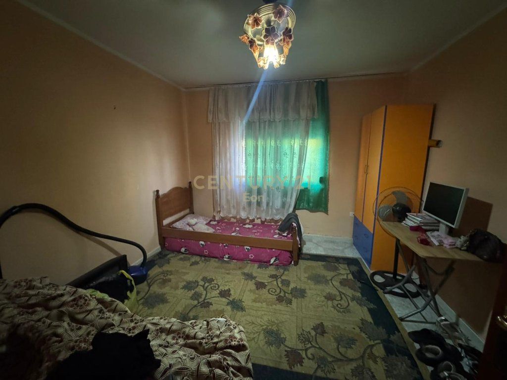 Apartament 2+1 Per Shitje Stadiumit, Durres !