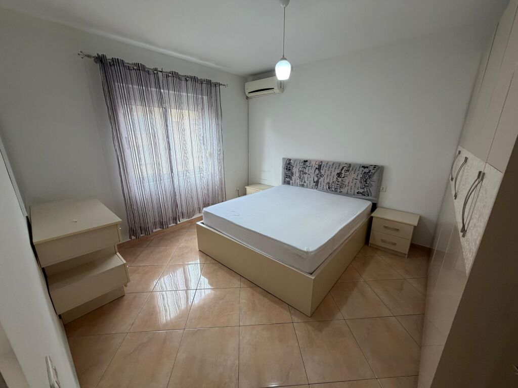 Shitet Dublex 2+1+2 Rruga e Dibres