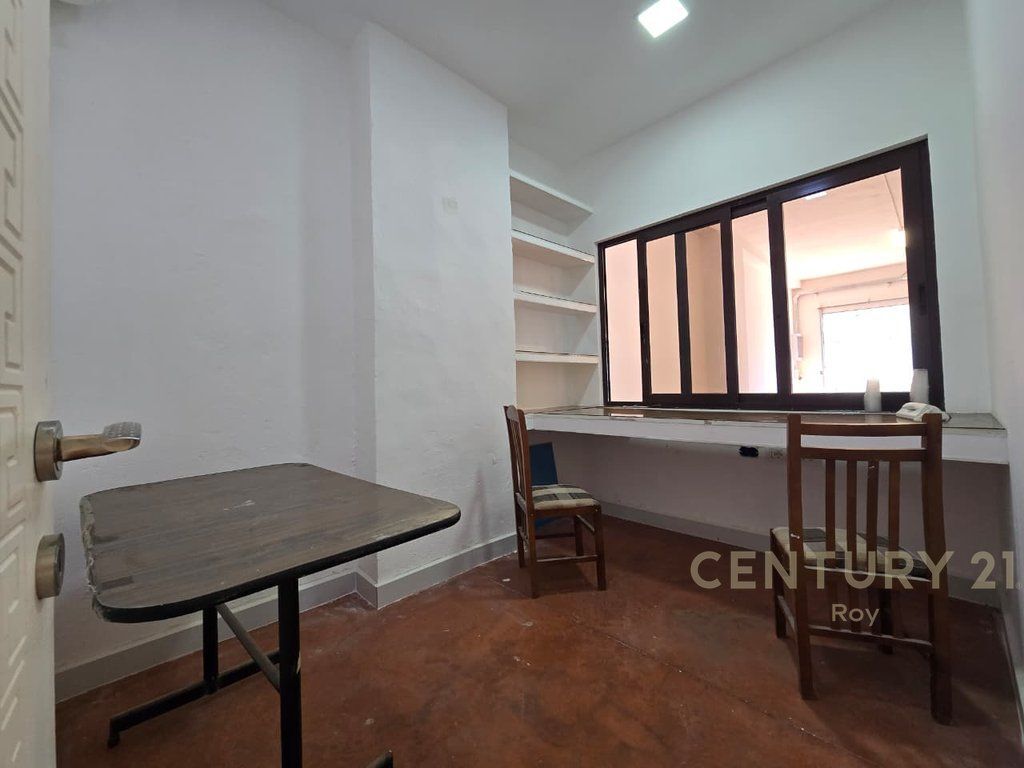 Magazinë 2-katëshe me qira – Shkozet, Durrës , vendndodhje strategjike për biznes, prane portit dhe autostrades !!!