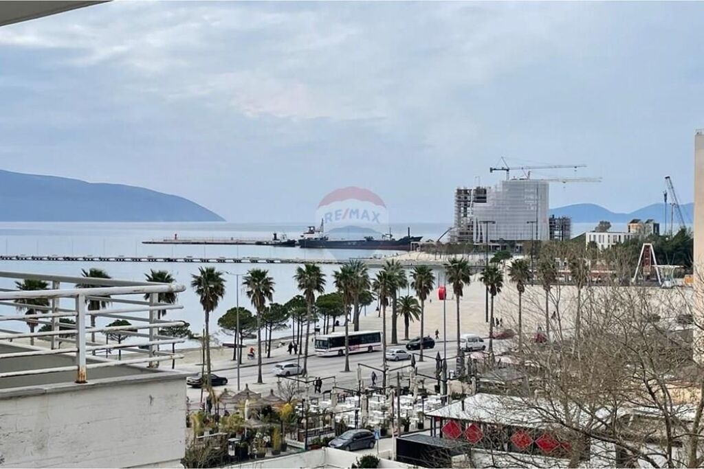 Apartment 2+1 for Rent – Lungomare, Vlorë