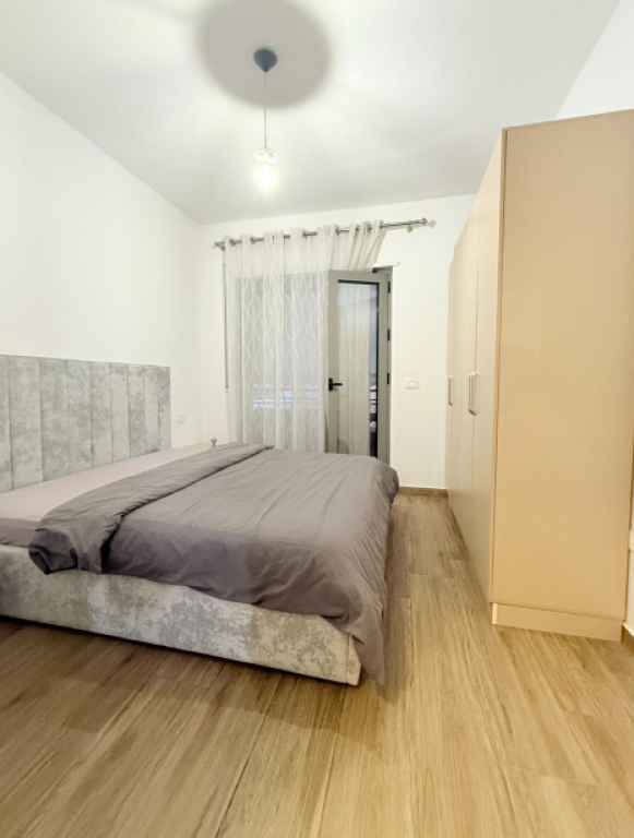 🏡 APARTAMENT 2+1 ME QIRA – KOMPLEKSI DELIJORGJI