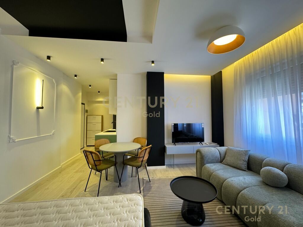 JEPET ME QERA APARTAMENT 1+1 TEK KOMPLEKSI DINAMO