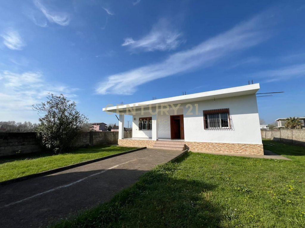 SHITET SHTEPI PRIVATE PRANE QENDRRES NE SHIJAK !