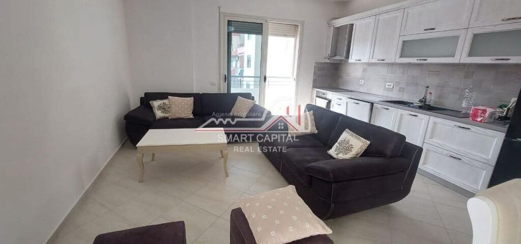 🏡 Jepet me qira apartament 2+1+2 – Zona e Cipajve, Vlorë!