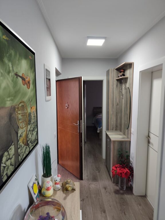 Tirane, affittasi appartamento 1+1