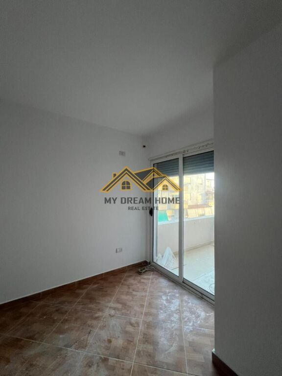 Shitet, Apartament 2+1, Plazh , Durres